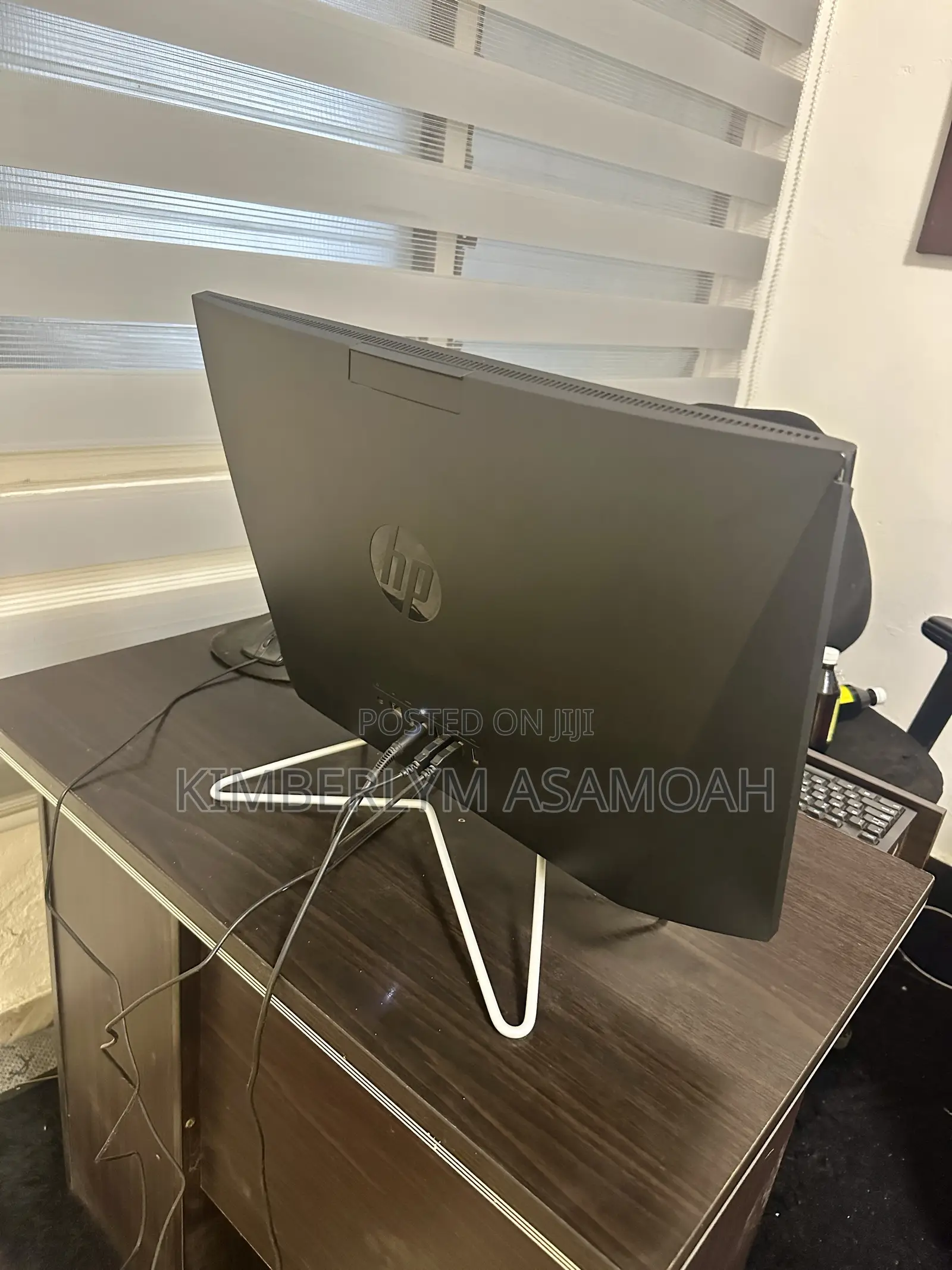 HP ProOne 240 G10 All-in-One 8GB Intel Core i5 HDD+SSD 1T