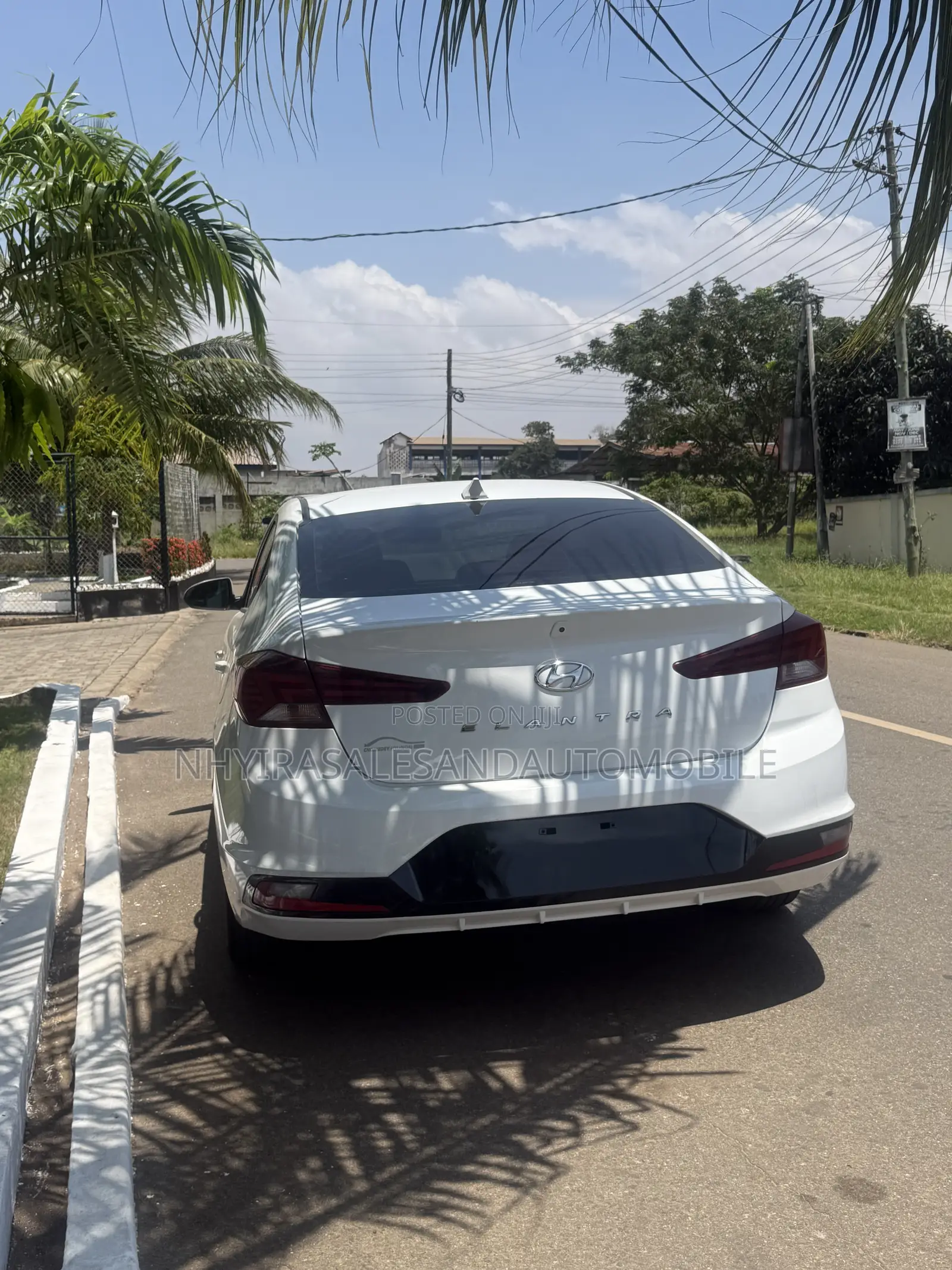 Hyundai Elantra SE 2020 White