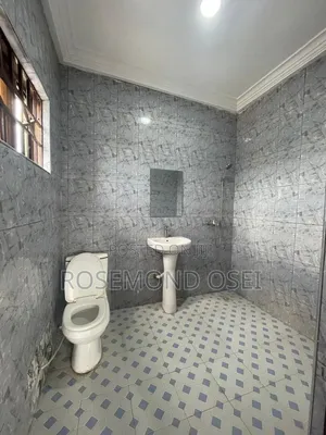 2bdrm House in Lakeside Community 4 for rent
