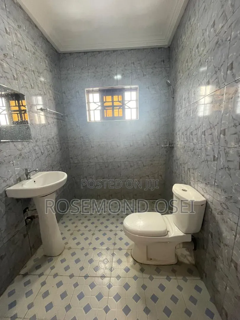 2bdrm House in Lakeside Community 4 for rent