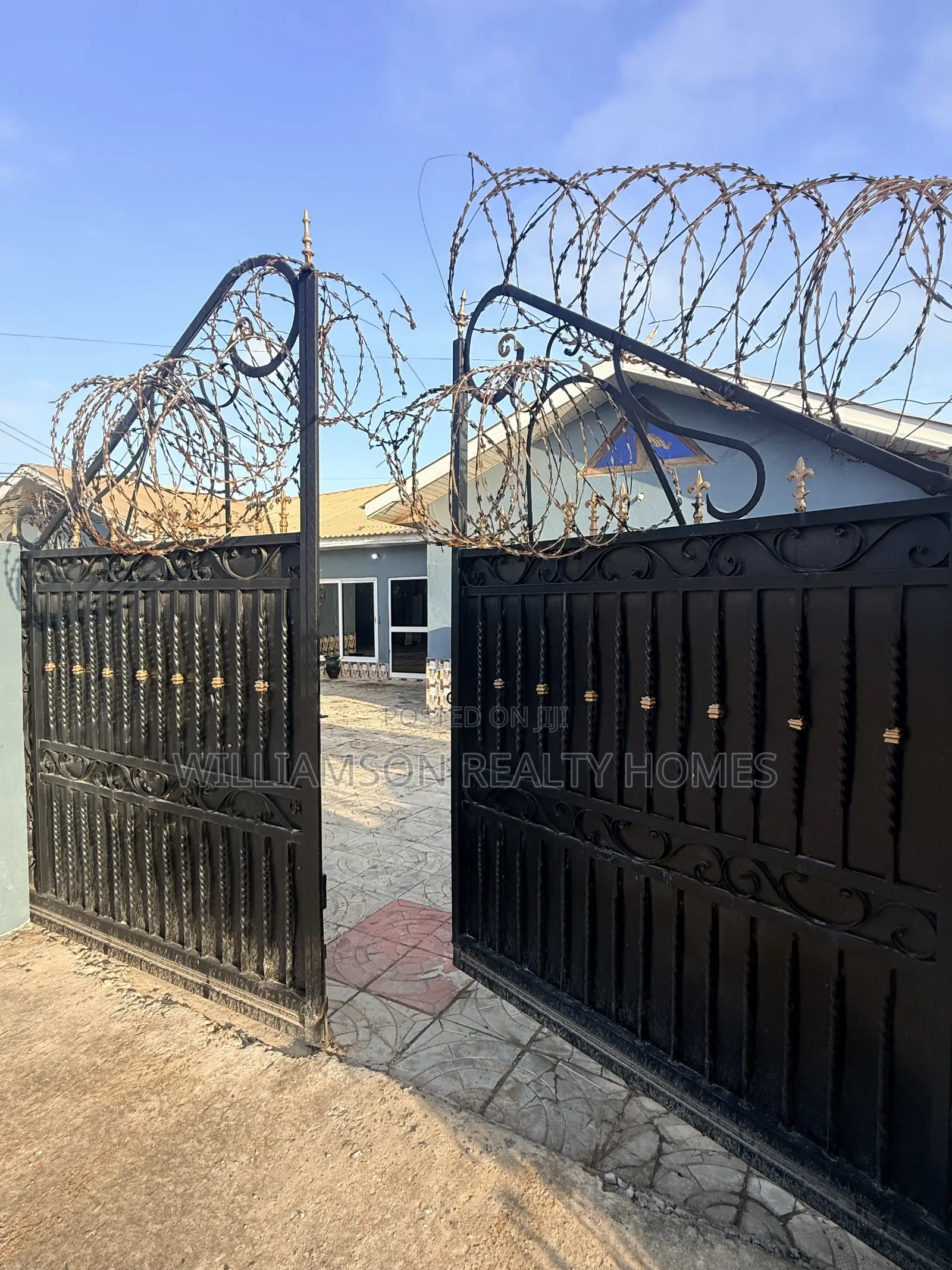 1bdrm Apartment in Hfc Estate Area, Spintex for rent
