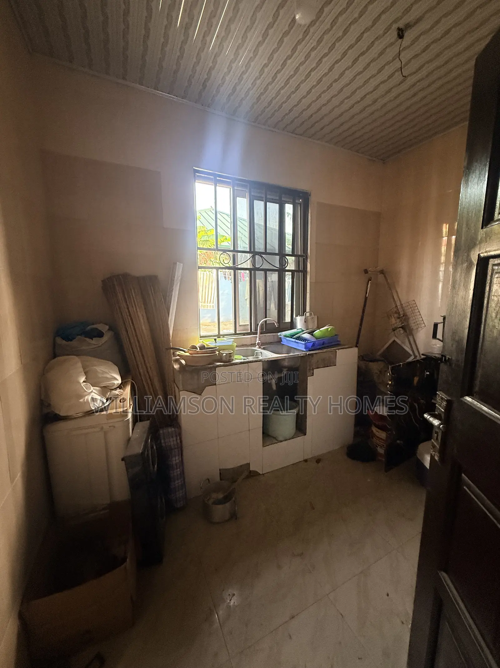 1bdrm Apartment in Hfc Estate Area, Spintex for rent