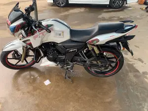 TVS Apache 180 RTR 2024 White