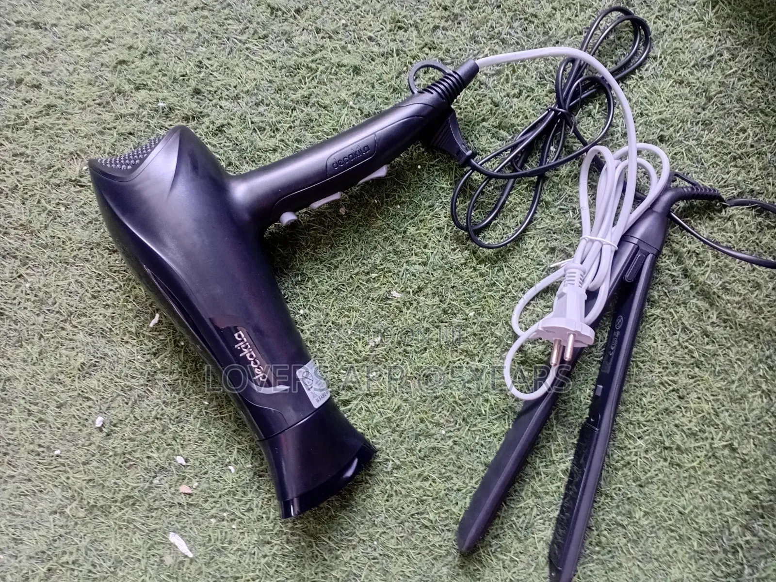Durable Styling With Decakila Hair Styler