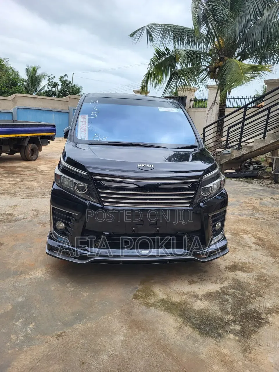 Toyota Voxy V 2WD 8-Seater 2015 Black