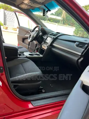 Toyota Camry SE 4dr Sedan (2.5L 4cyl 6A) 2014 Red