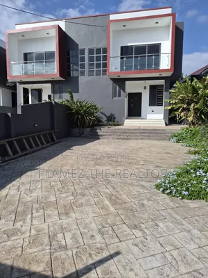 3bdrm House in Acp Interchange, Pokuase for sale