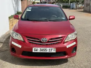 Toyota Corolla LE 4dr Sedan (1.8L 4cyl 4A) 2013 Red