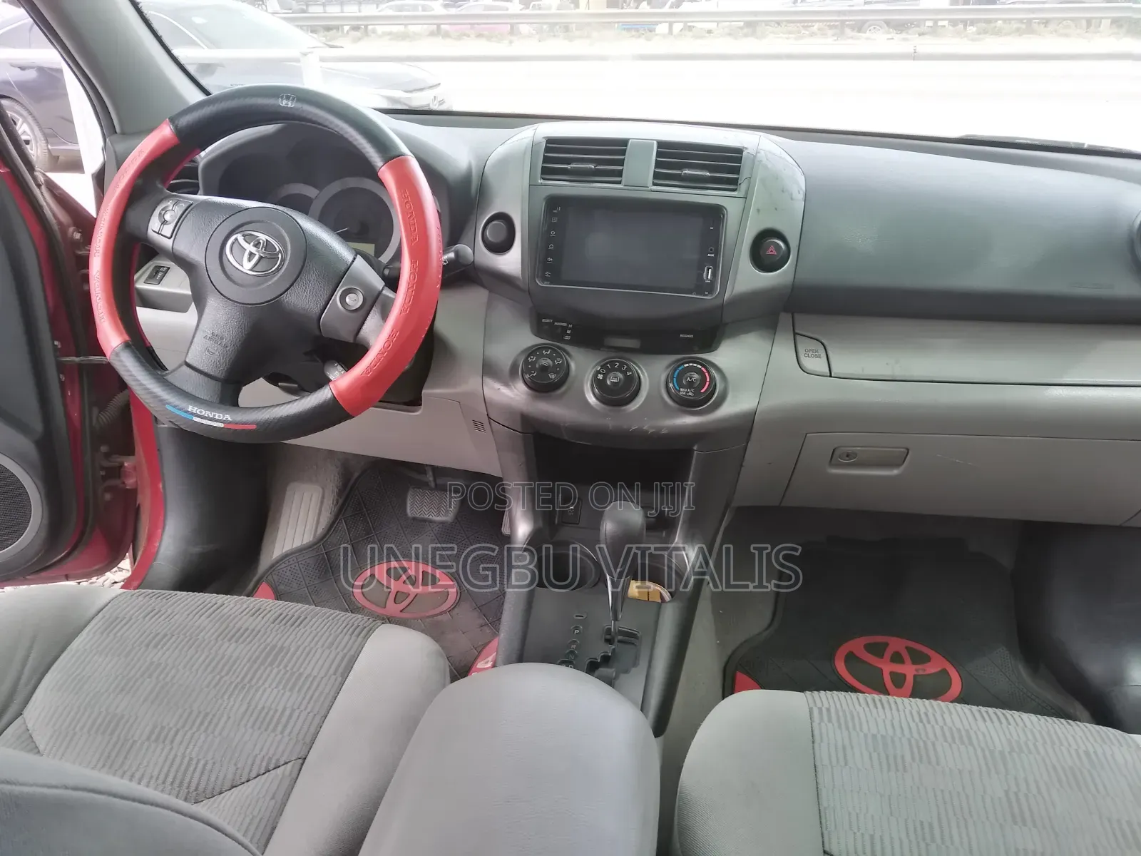 Toyota RAV4 2.5 4x4 2012 Red