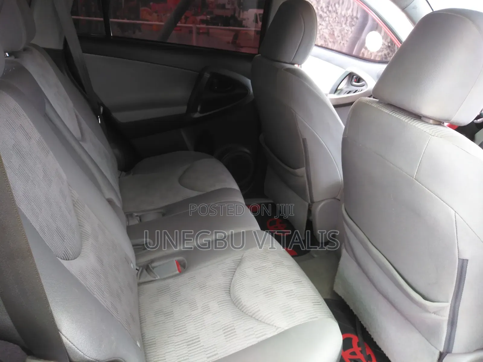 Toyota RAV4 2.5 4x4 2012 Red