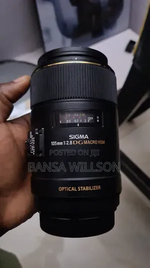 Sigma 105mm F2.8