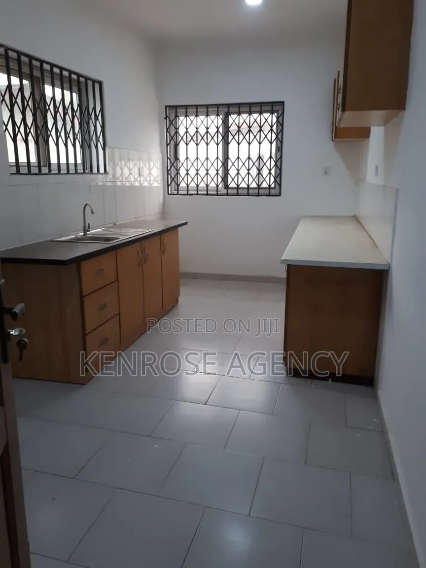 2bdrm Duplex in Ruby House, Coca Cola for rent
