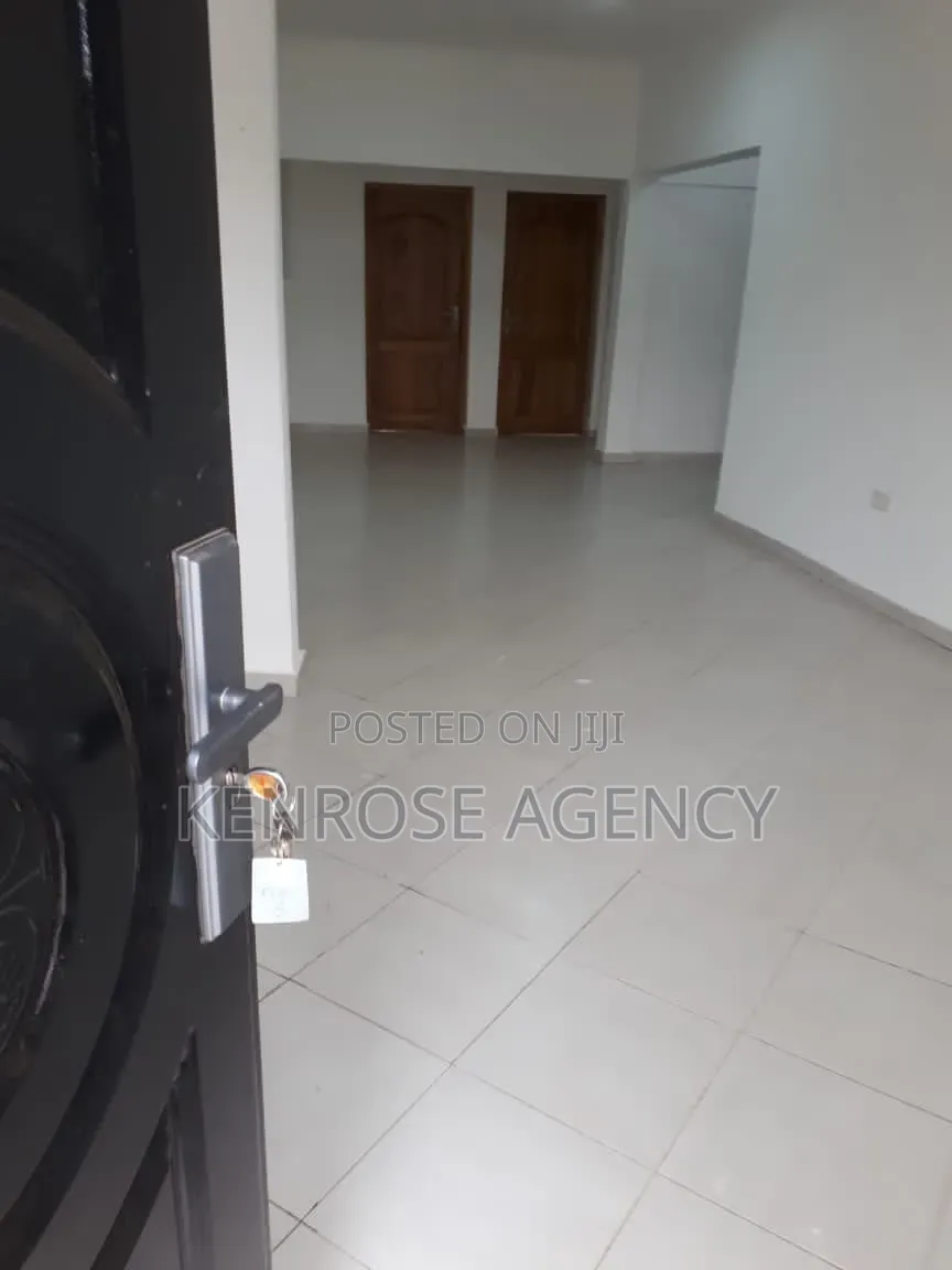 2bdrm Duplex in Ruby House, Coca Cola for rent