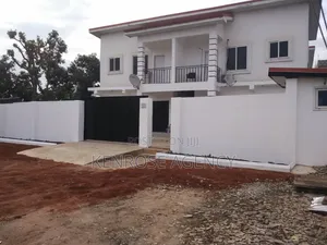 2bdrm Duplex in Ruby House, Coca Cola for rent