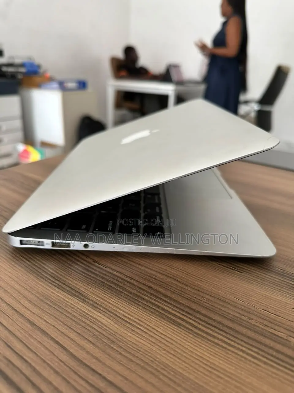 Laptop Apple MacBook 2015 4GB Intel Core i5 SSHD (Hybrid) 128GB
