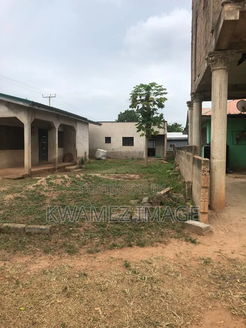 3bdrm House in Kwamez Image, Dodowa for sale