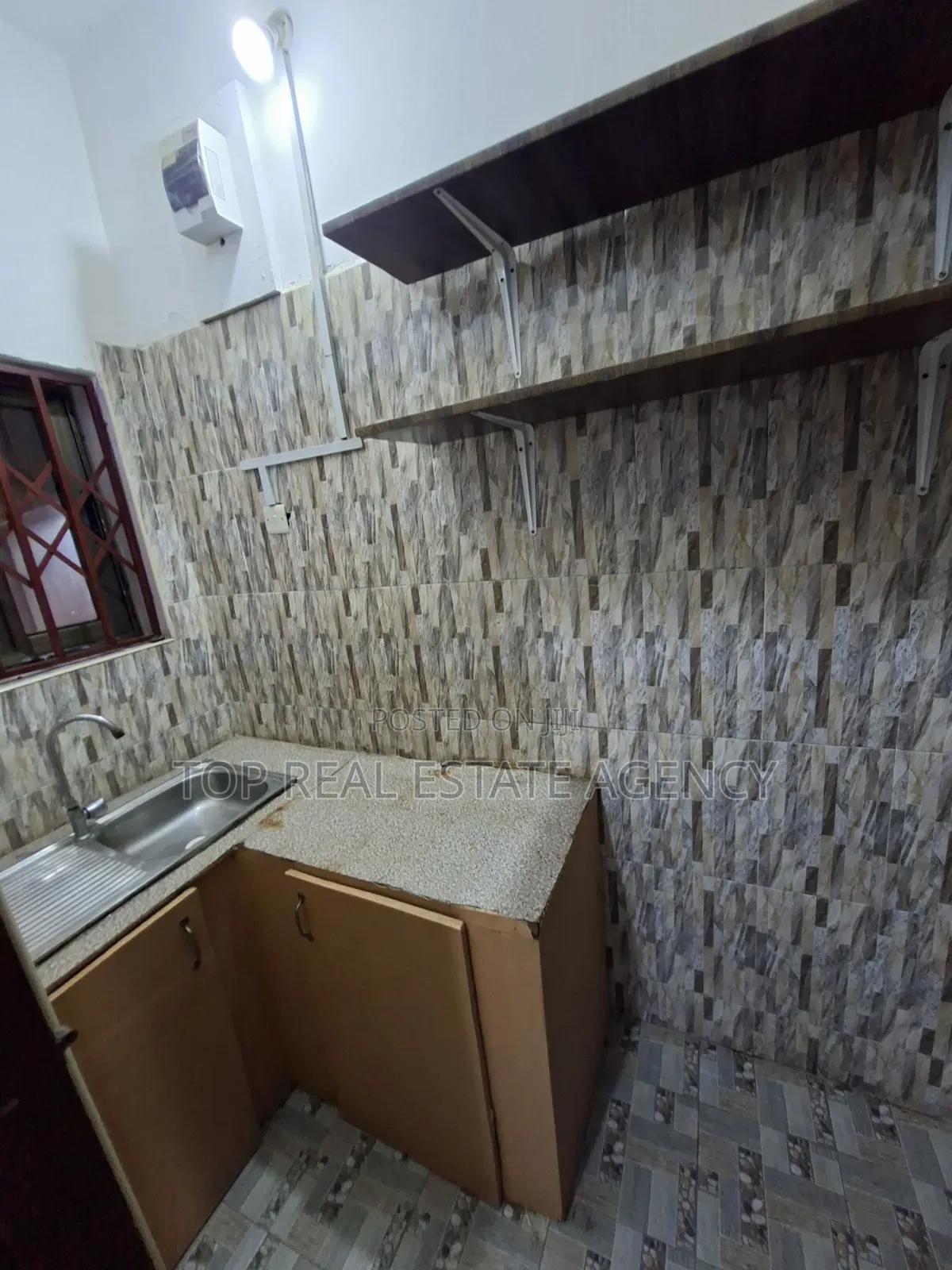 1bdrm Apartment in Kwabenya Osca, Ga East Municipal for rent