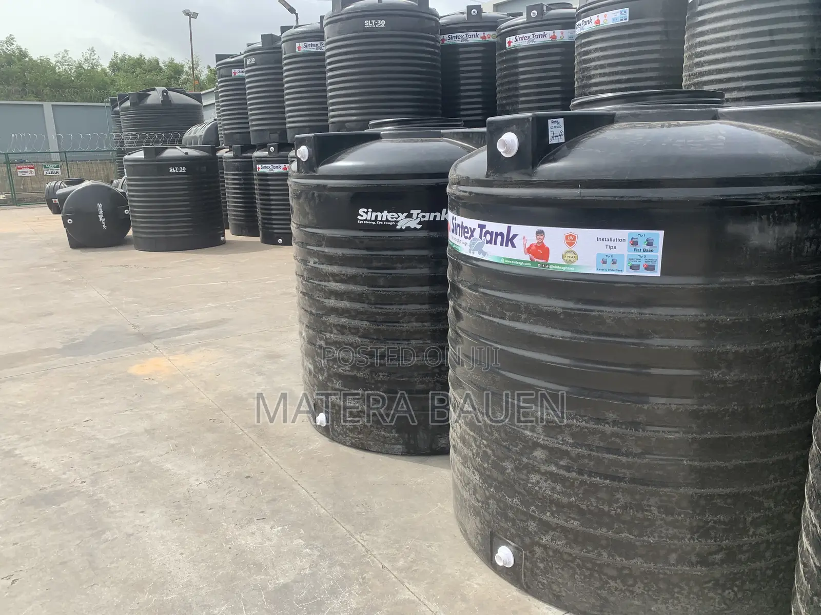 Sintex Tank 2500 Litres , Polytank Rambo 250 Reduced to Clear