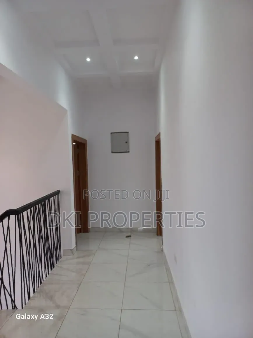 4bdrm House in Dki Properties, Ability for rent