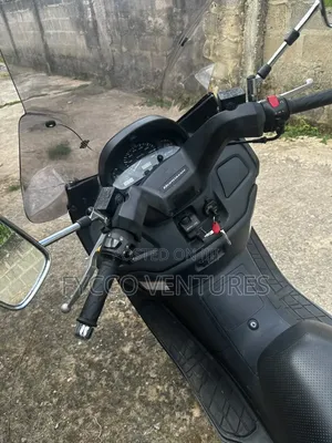 Suzuki Burgman 2006 Blue