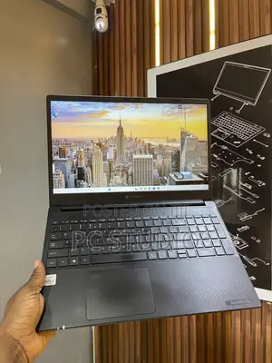 Laptop Dynabook Satellite Pro C50-H 16GB Intel Core i5 SSD 256GB