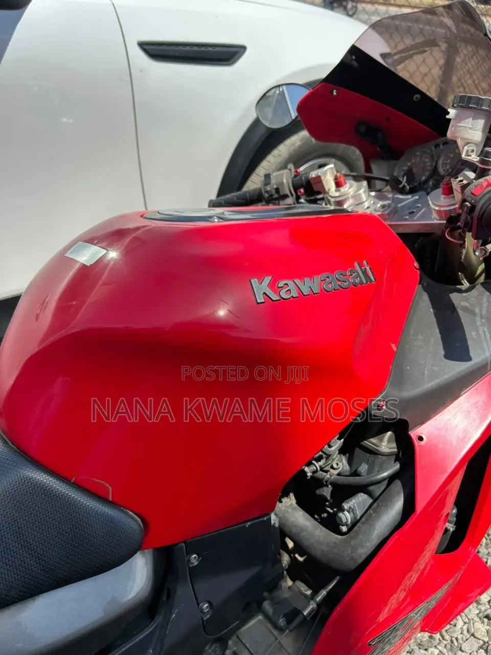 Kawasaki Ninja ZX-14R 2010 Red