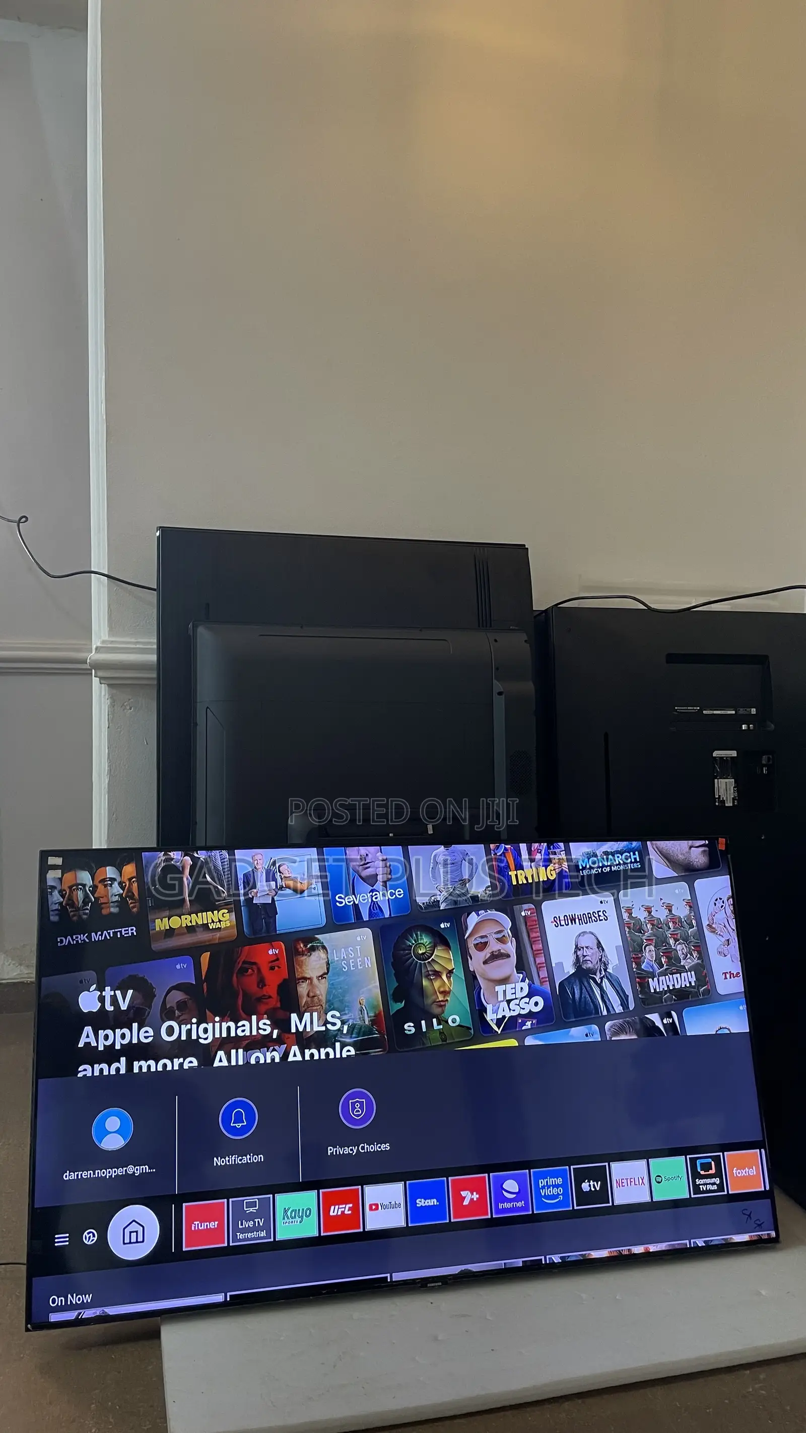 2021 55inchs Samsung 4K UHD Smart TV