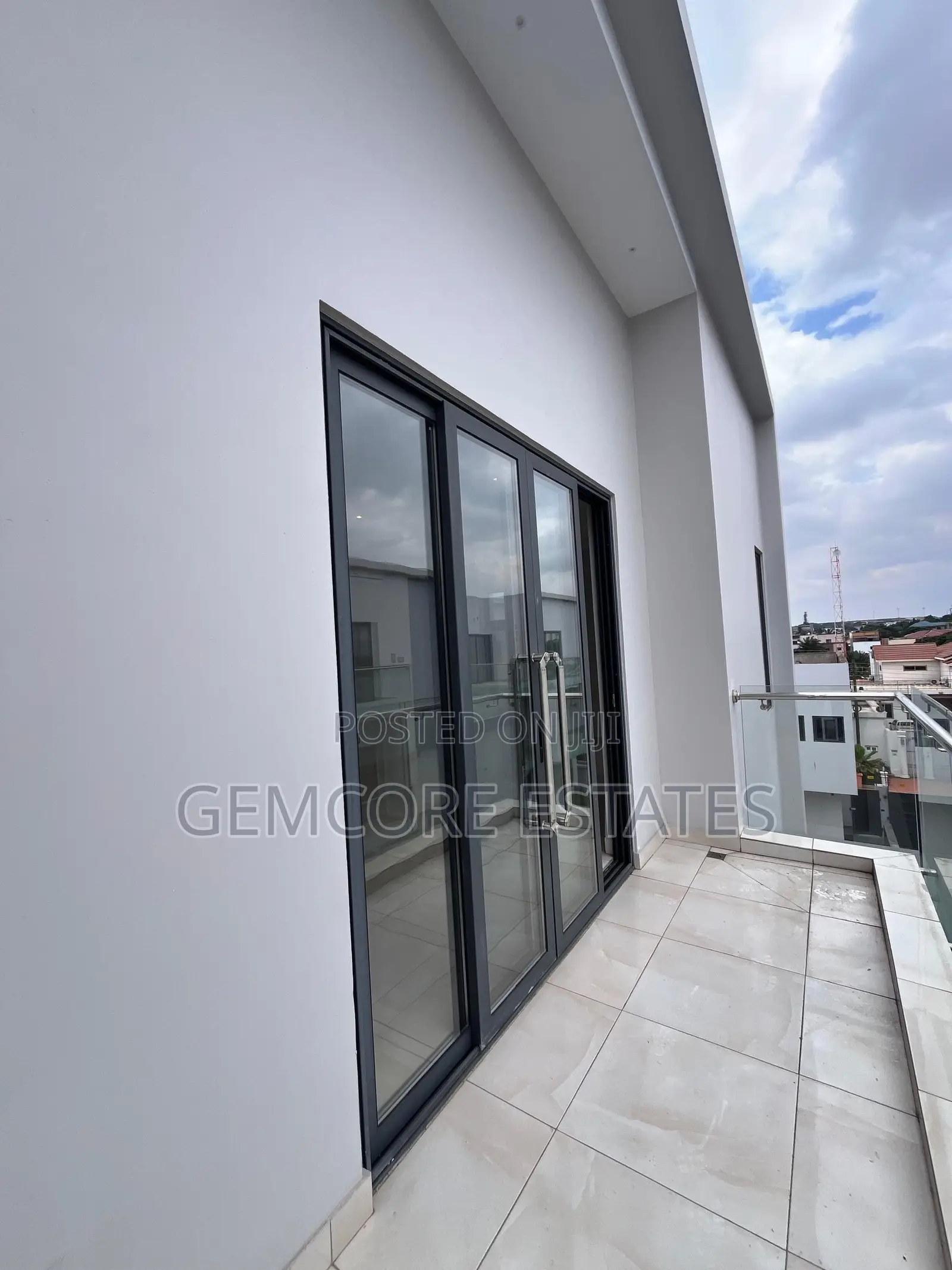 4bdrm House in East Legon for rent
