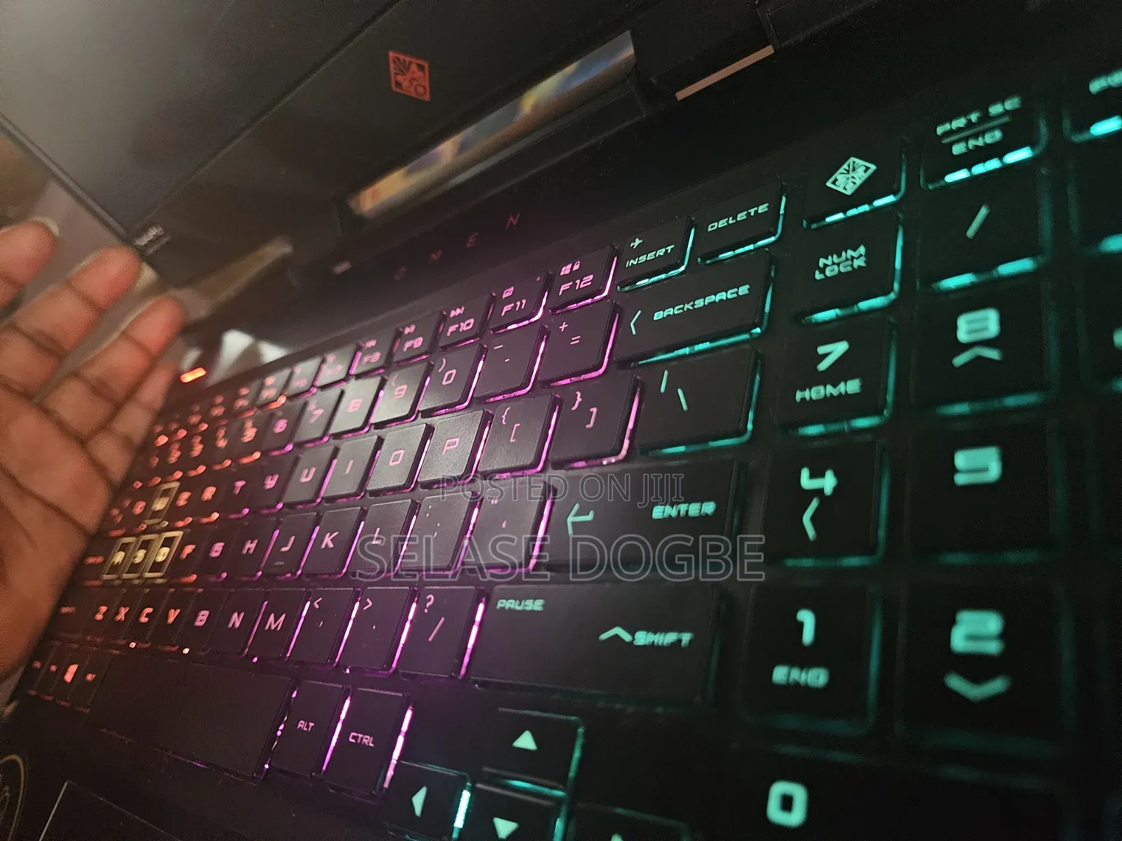 Laptop HP Omen 15-dh002nr 16GB Intel Core i5 HDD+SSD 500GB