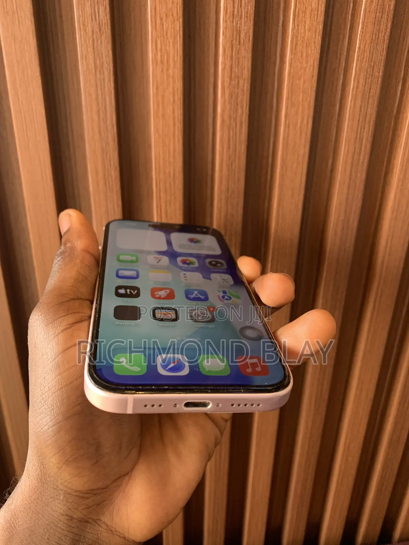 Apple iPhone 15 128 GB Pink