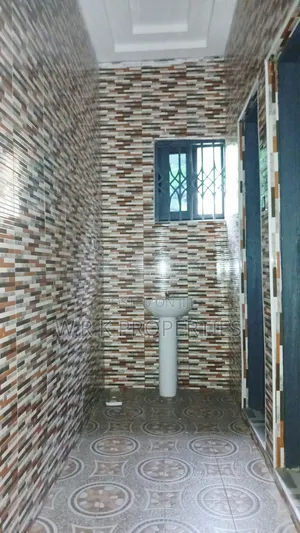 2bdrm Apartment in Okorase, New-Juaben Municipal for rent