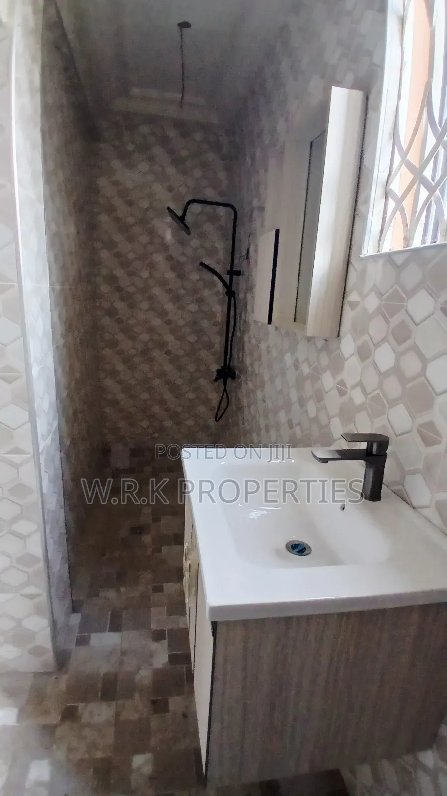 2bdrm Apartment in Okorase, New-Juaben Municipal for rent