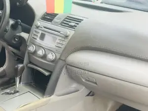 Toyota Camry 2010
