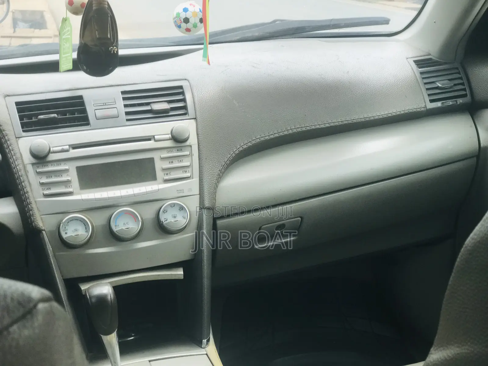 Toyota Camry 2010