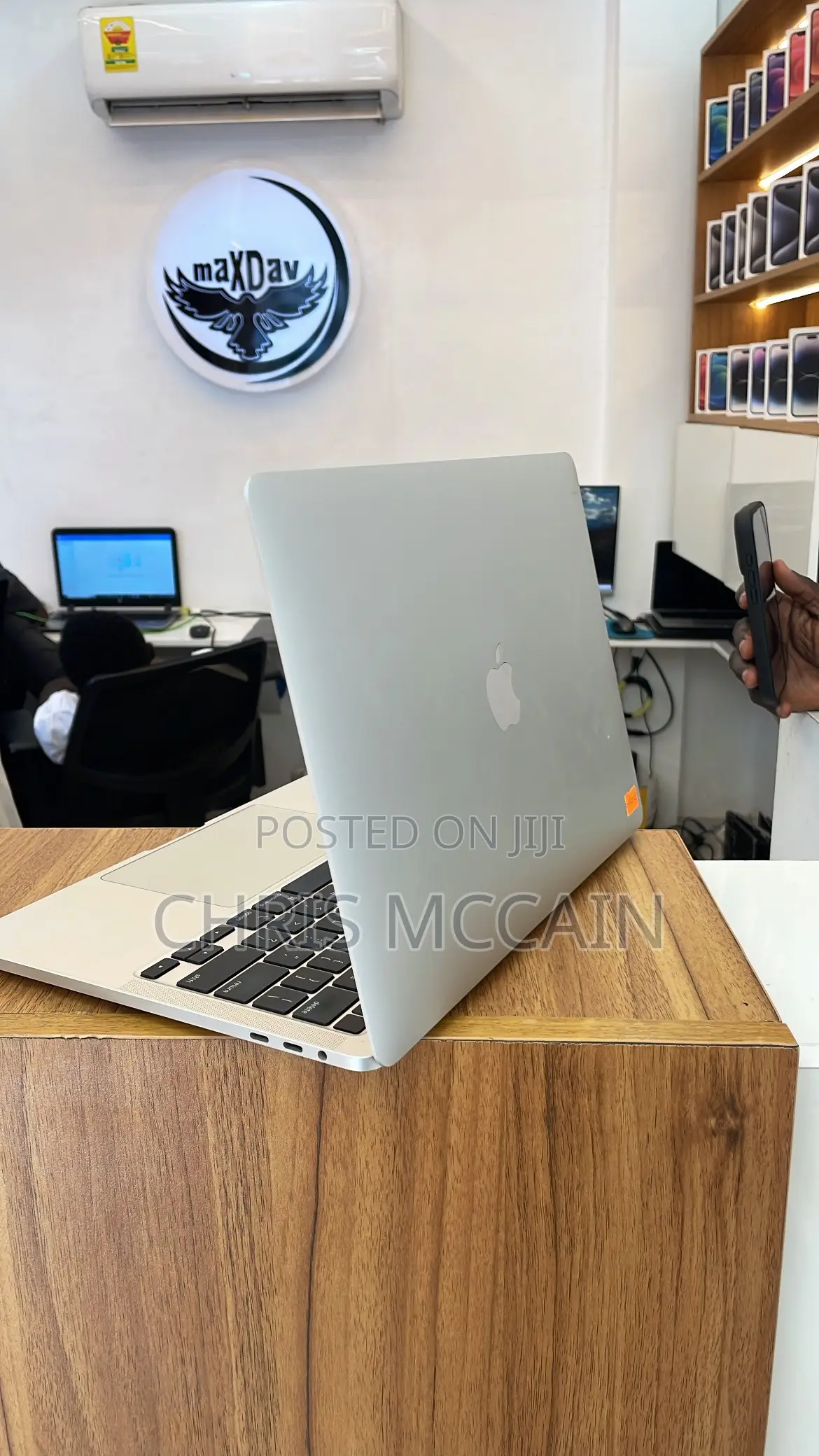 Laptop Apple MacBook Pro 2020 16GB Intel Core i5 SSD 512GB