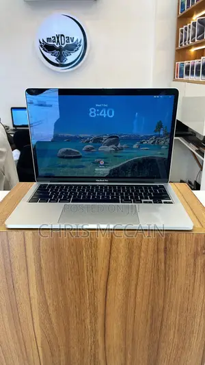 Laptop Apple MacBook Pro 2020 16GB Intel Core i5 SSD 512GB