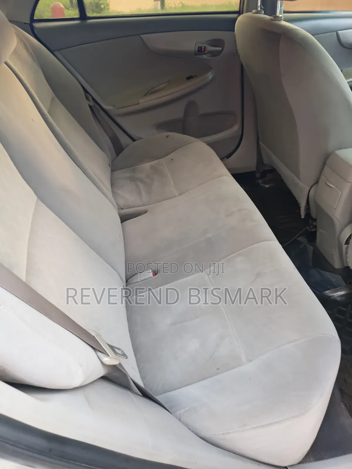Toyota Corolla LE 4dr Sedan (1.8L 4 cyl 4A) 2009 Silver