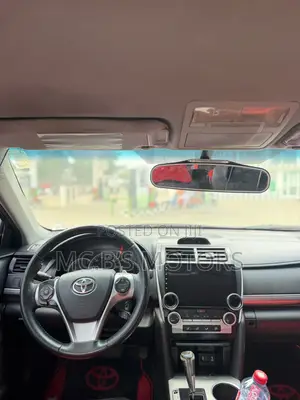 Toyota Camry 2014 Silver