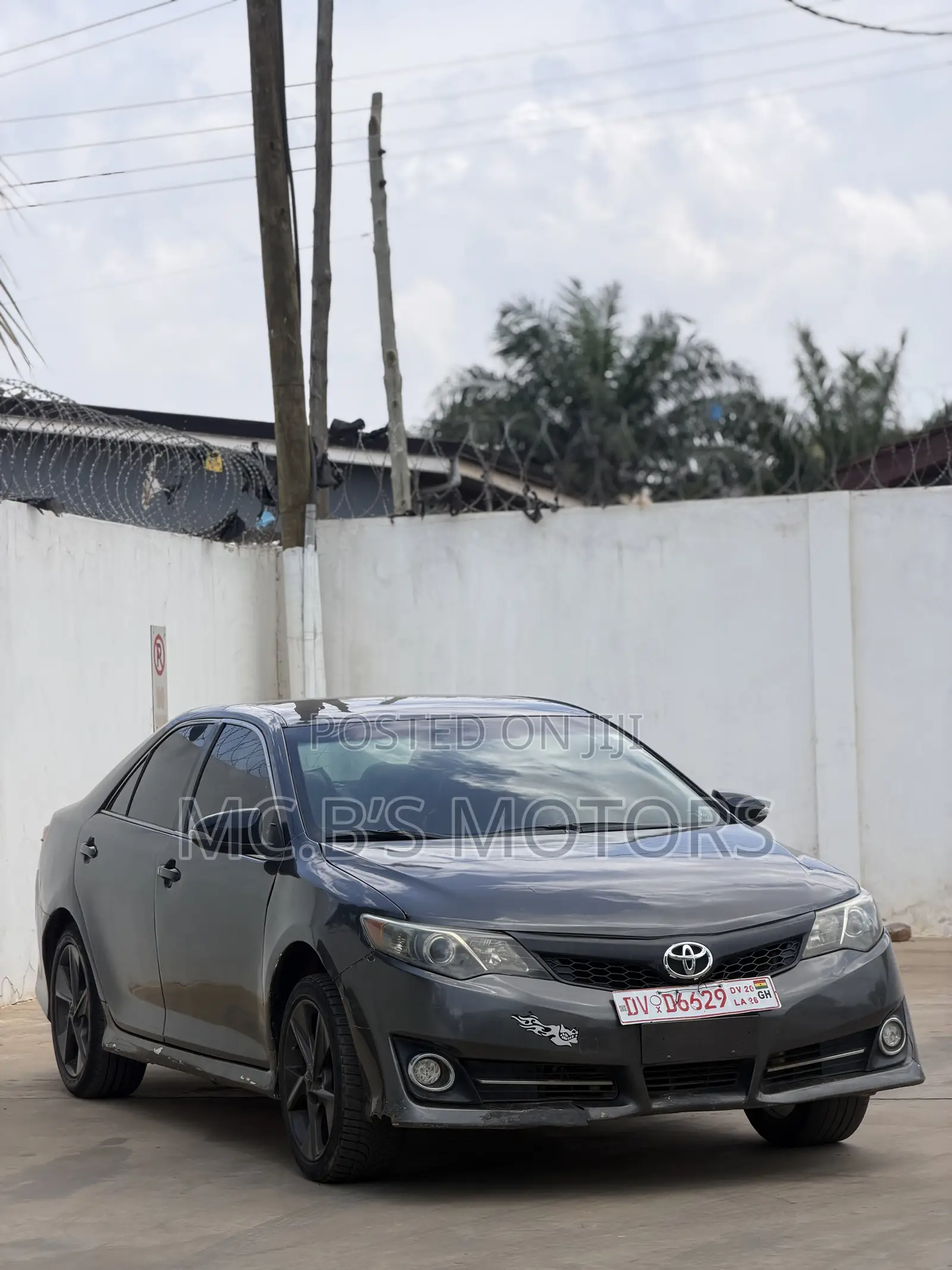 Toyota Camry 2014 Silver