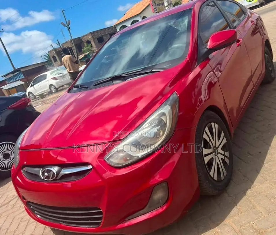 Hyundai Accent 2014 Red
