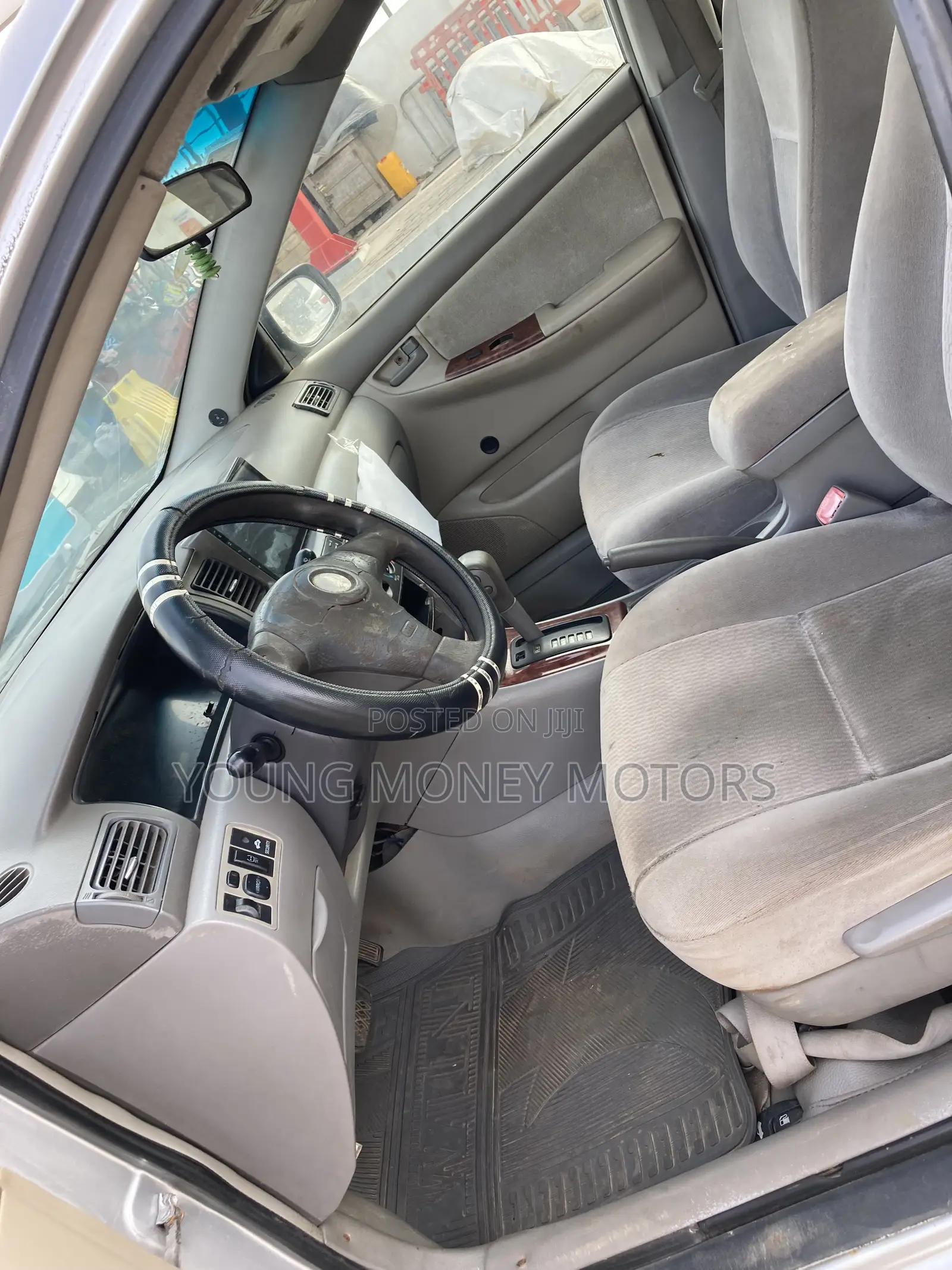 Toyota Corolla 1.4 C Limousine Luna 2005 Silver