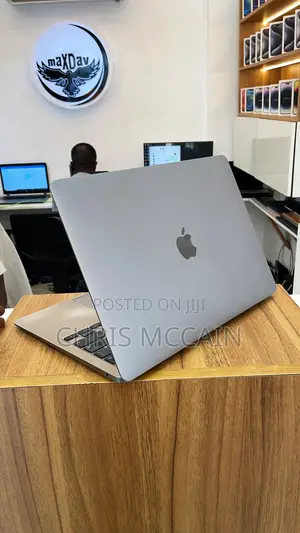 Laptop Apple MacBook Air 2020 8GB Intel Core i5 SSD 256GB
