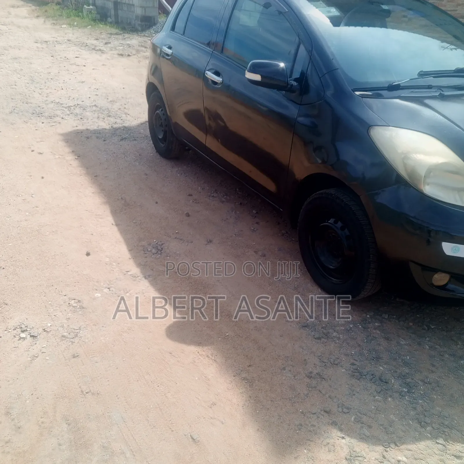 Toyota Vitz 2009 Black