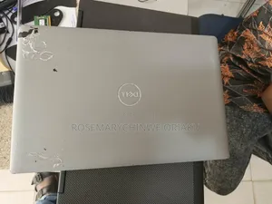 Laptop Dell 8GB Intel Core i7 SSD 320GB