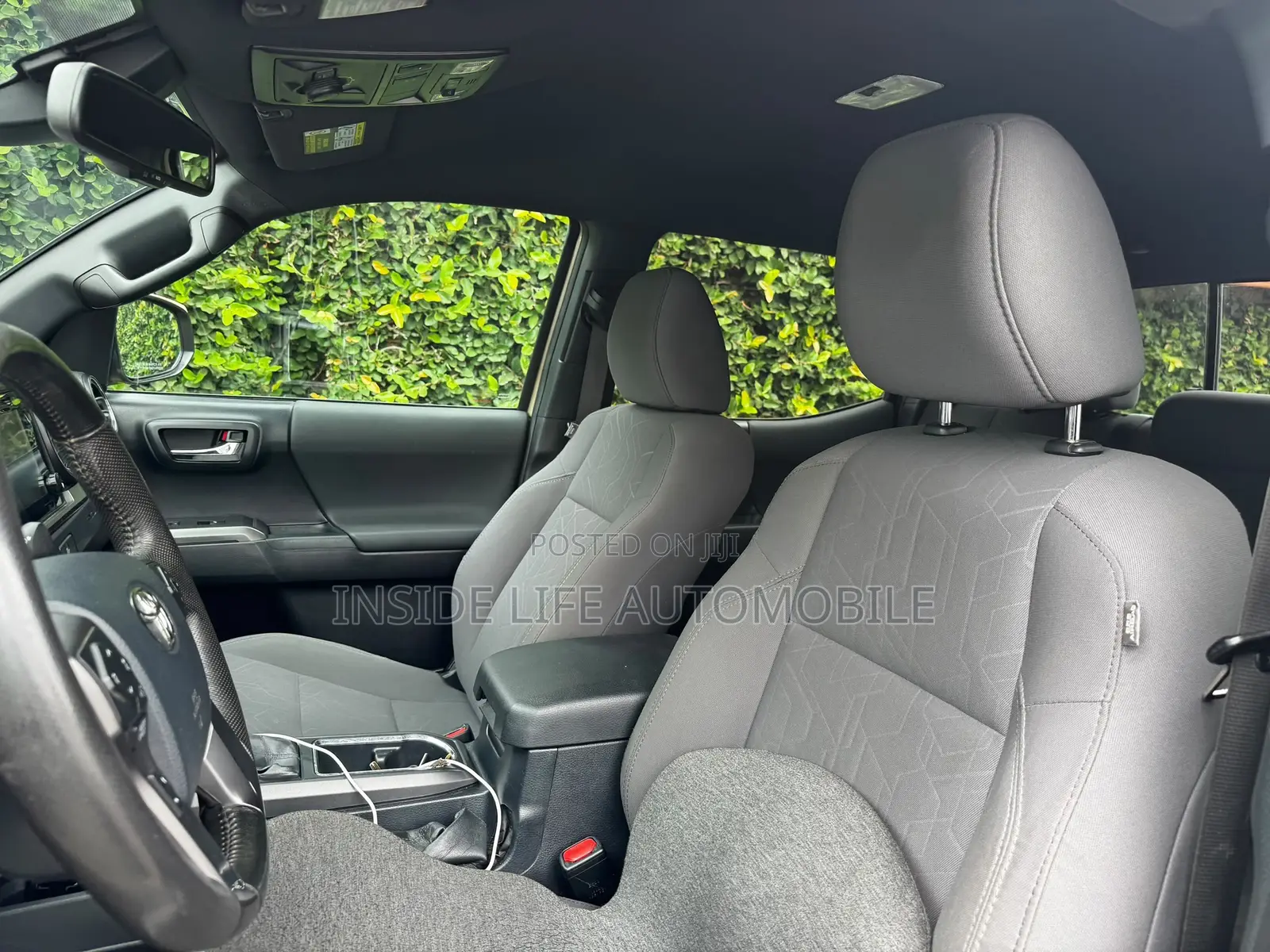 Toyota Tacoma 2019 Gold