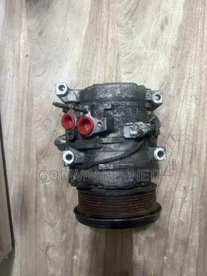 Toyota Rav4 2005 Model a/C Compressor
