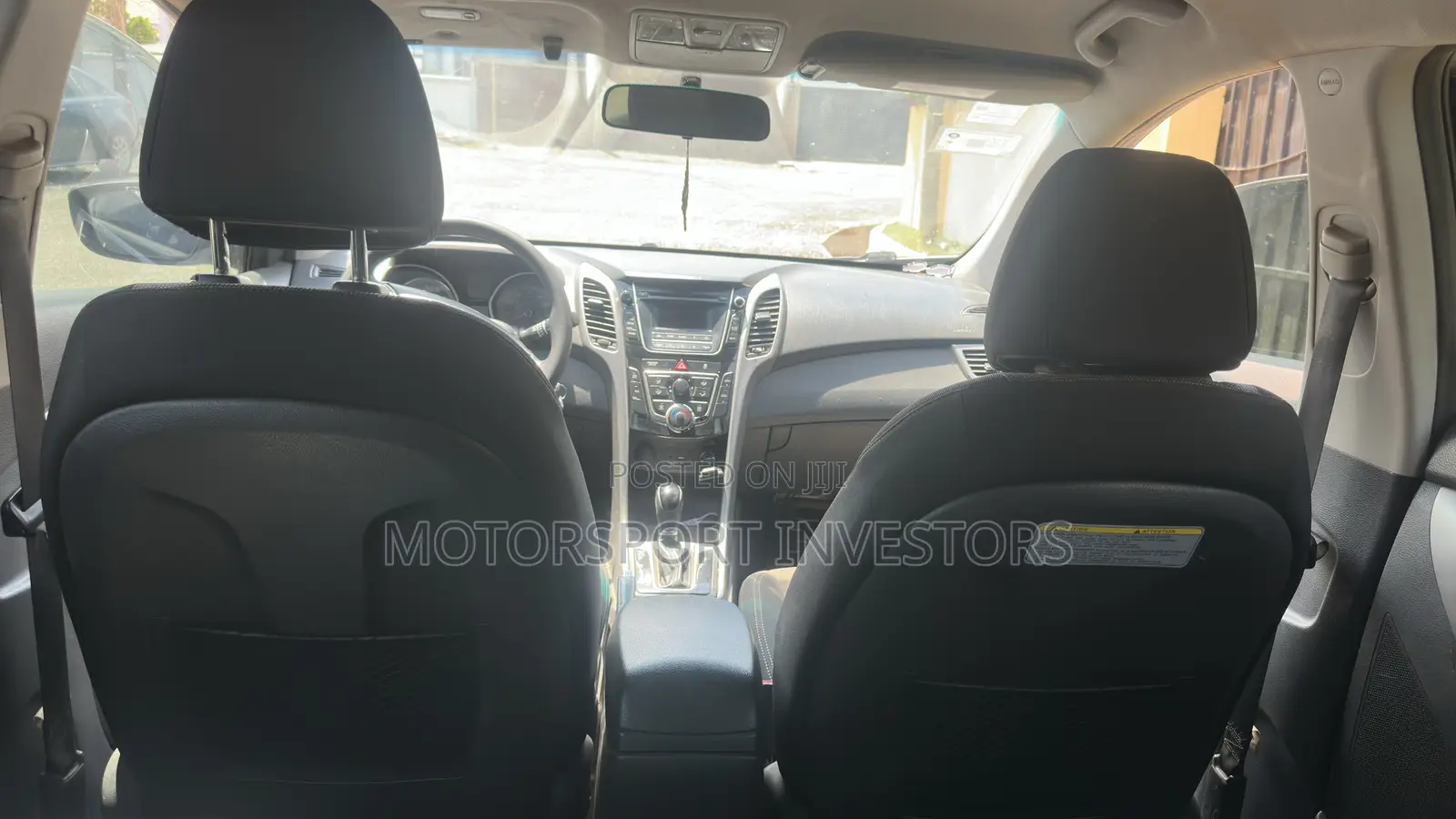Hyundai Elantra Limited Sedan FWD (1.8L 4cyl 6A) 2016 Black