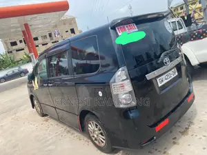 Toyota Voxy 2013 Black