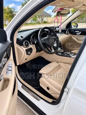 Mercedes-Benz GLC-Class 2018 White