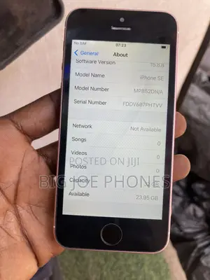 New Apple iPhone SE 32 GB Red